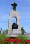 Le Monument commémoratif de guerre du Canada, en Ontario