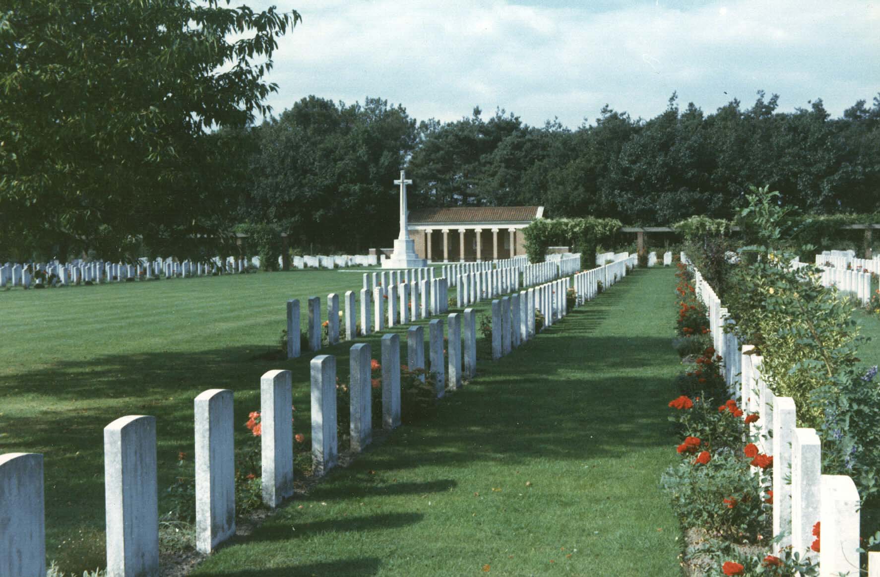 Bergen-op-Zoom War Cemetery, Netherlands