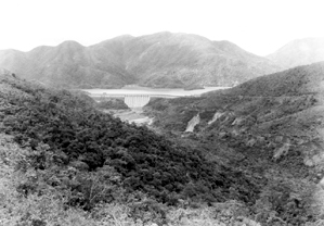 Ty Tam Tuk Reservoir. <em>(Library and Archives Canada PA-114818)</em>