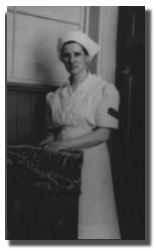 élève-infirmière en temps de guerre en Angleterre