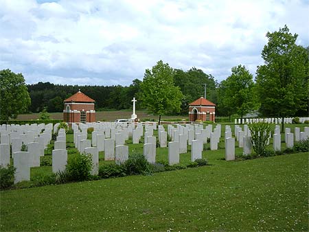 Hotton War Cemetery