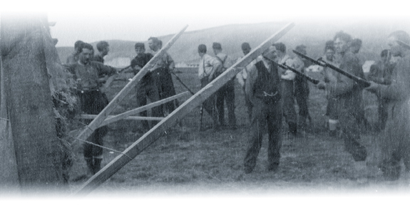Soldats du 1st Newfoundland Regiment, s'exerçant à la baïonnette en Écosse