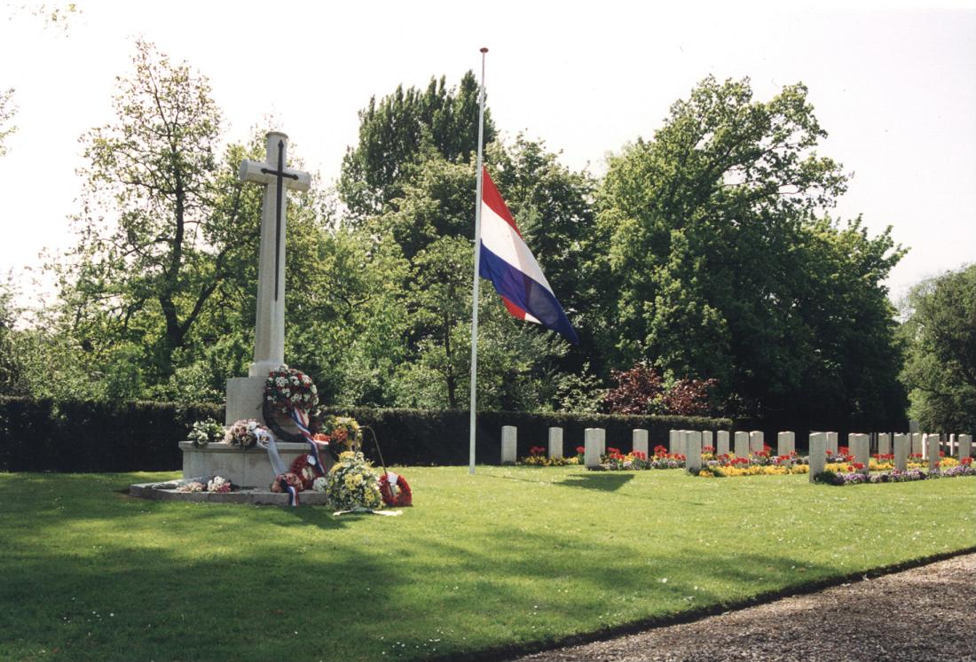 Nouveau cimetière de l'Est d'Amsterdam, Belgique