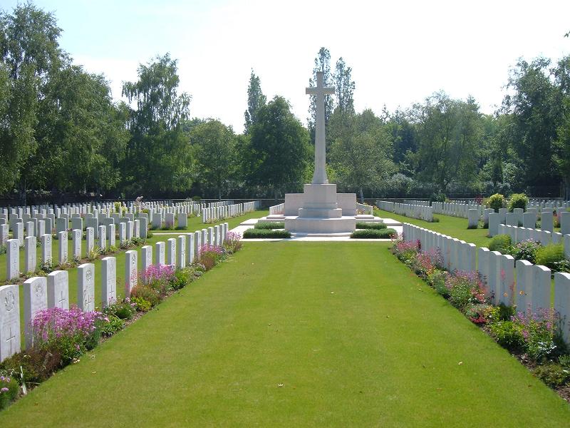 Bully-Grenay Communal Cemetery, British Extension, France