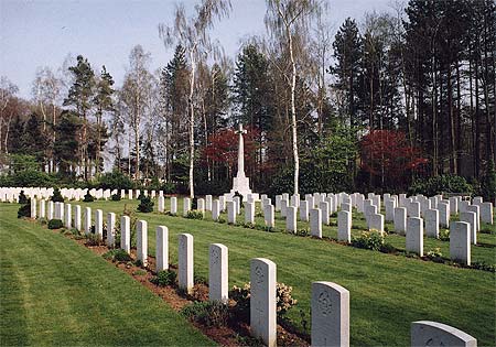 Heverlee War Cemetery, Belgium