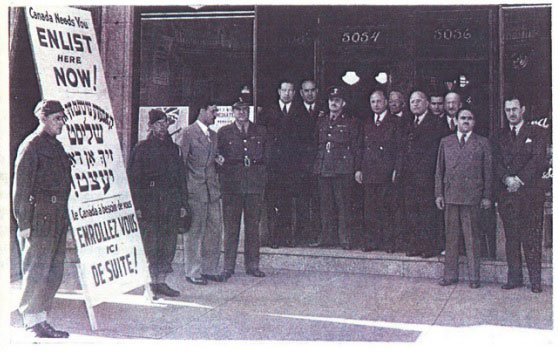 A Jewish Canadian recruitment centre in Montréal during the Second World War. Photo: Alex Dworkin Canadian Jewish Archives.