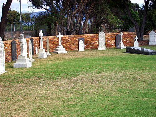 Maitland Garden of Remembrance