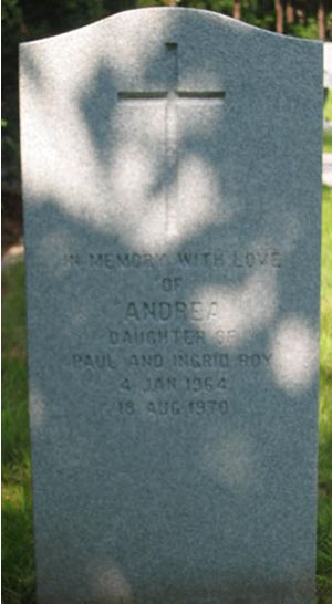 Pierre tombale de Augustine Andrea Roy