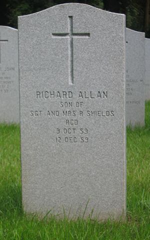 Pierre tombale de Richard Allen Shields