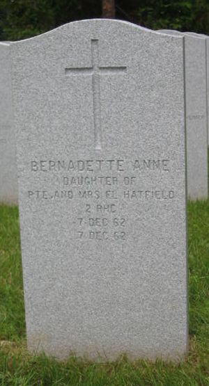 Pierre tombale de Bernadette Anne Hatfield