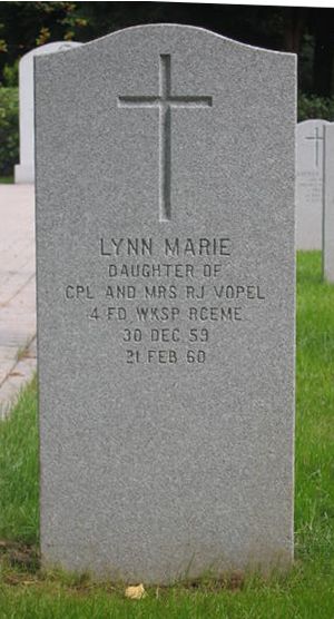 Pierre tombale de Lynn Marie Vopel