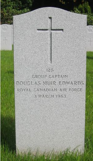 Headstone of Douglas Muir Edwards