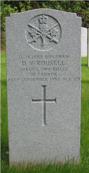 Pierre tombale de D. V. Rousell