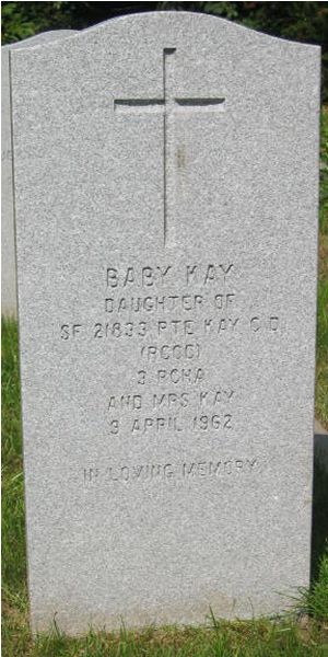 Pierre tombale de Baby Kay