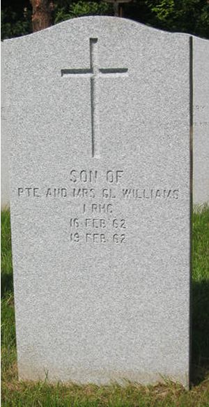 Pierre tombale de Infant Son Williams