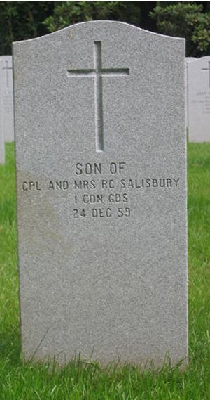 Pierre tombale de Infant Son Salisbury