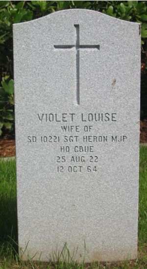 Pierre tombale de Violet Louise Heron