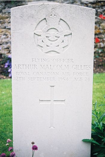 Headstone of Arthur Malcolm Gillies