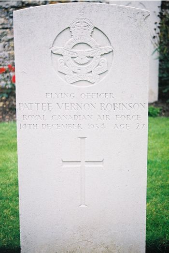 Headstone of Pattee Vernon Robinson