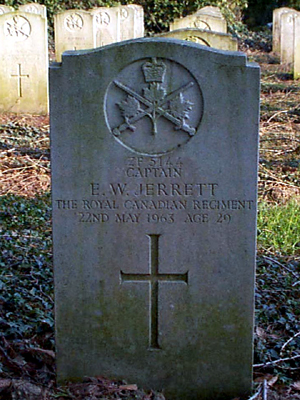 Original Headstone Prior to replacement in 2003