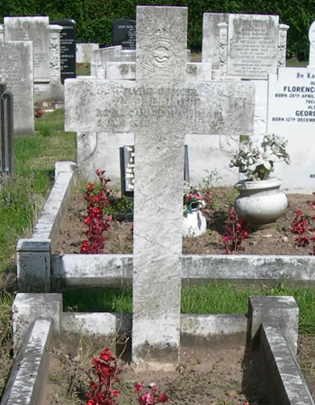 Headstone of Donald George Elliott