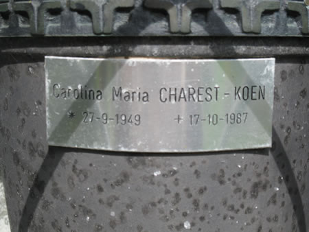 Headstone of Carolina Charest