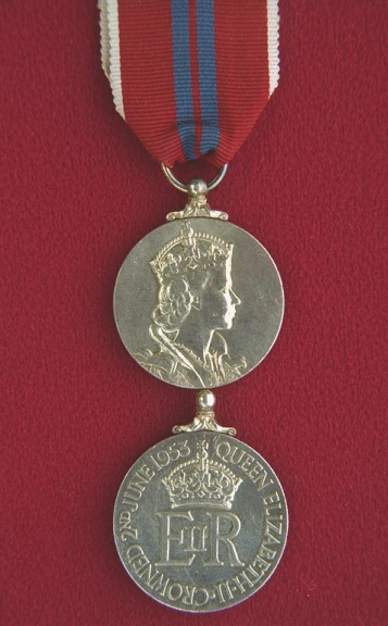 Médaille du couronnement de la reine Élisabeth II