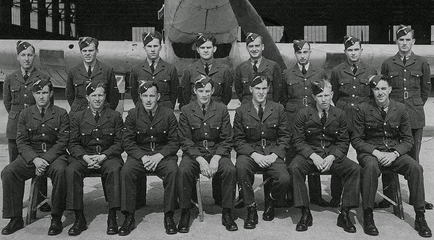 No. 4 Bombing and Gunnery School air crew