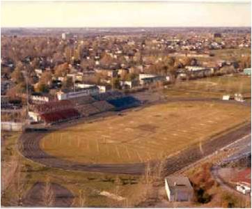 Richardson Memorial Stadium vers les années 1970