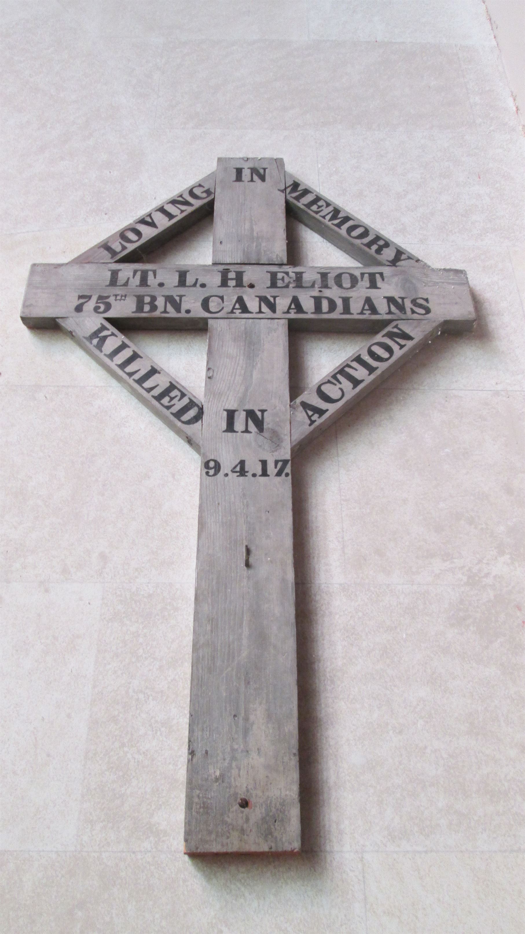 Croix du lieutenant L.H. Eliot