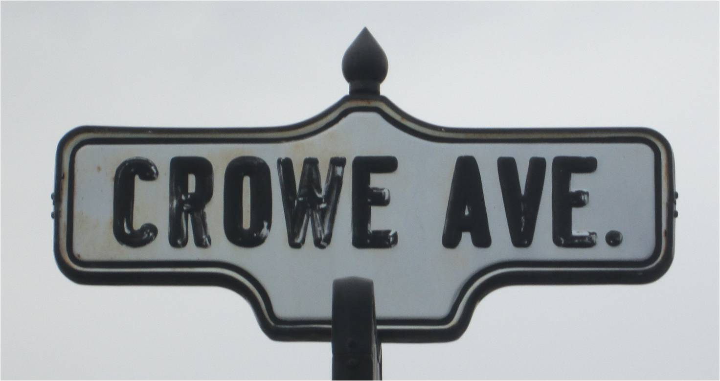 Photo- Wolseley Barracks- Crowe Avenue- sign (photo by R. Turcotte)