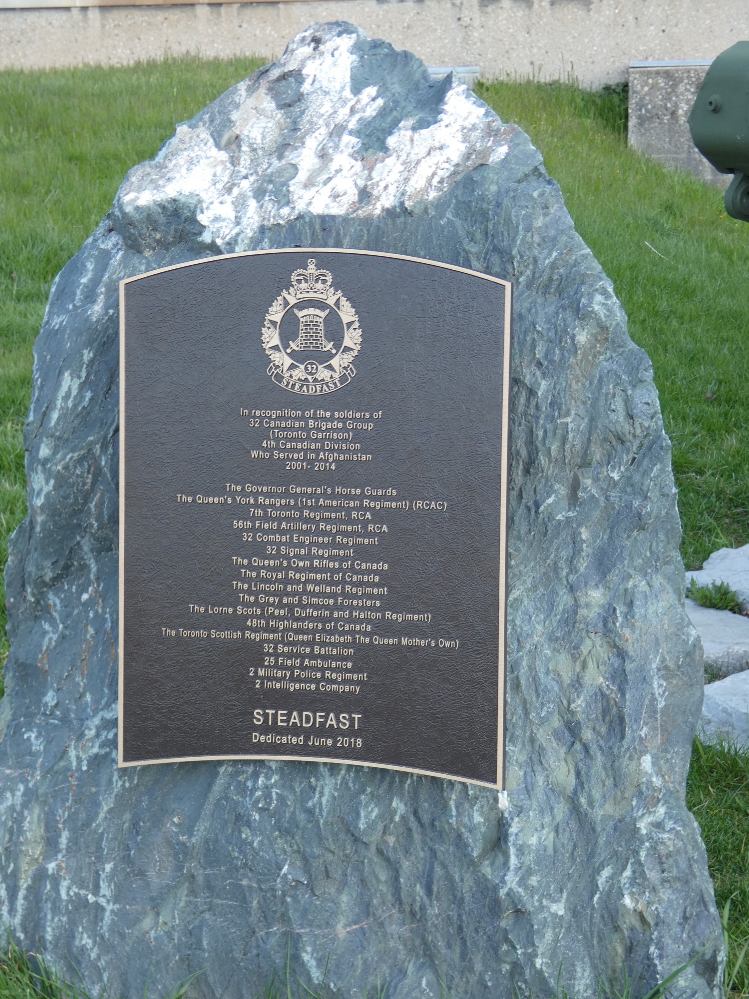 Plaque du 32e Groupe-brigade du Canada (garnison de Toronto) de la 4e Division du Canada 