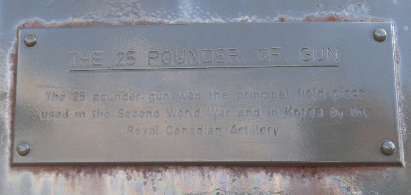 25 pounder artillery field gun plaque