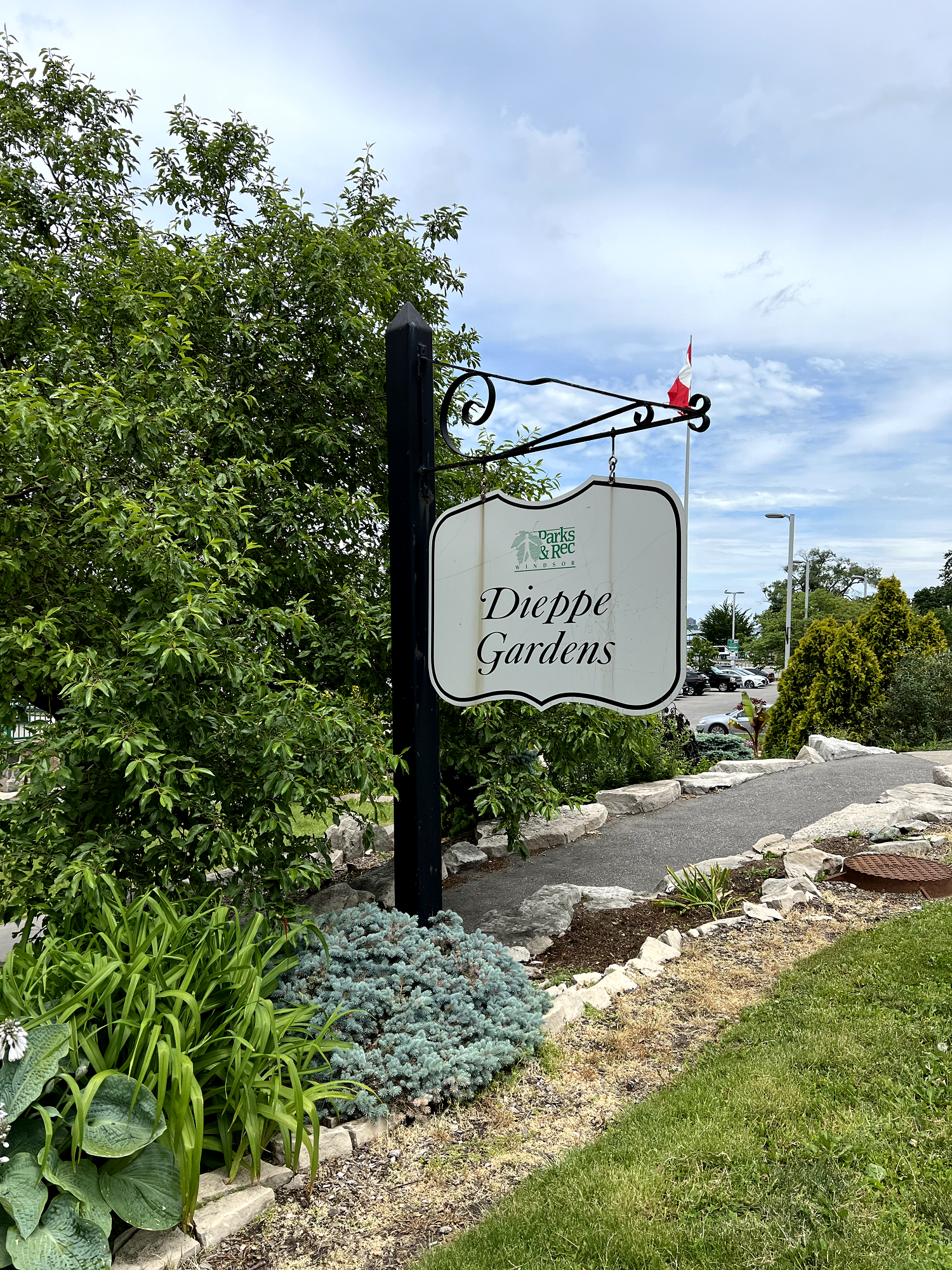 Dieppe Gardens sign