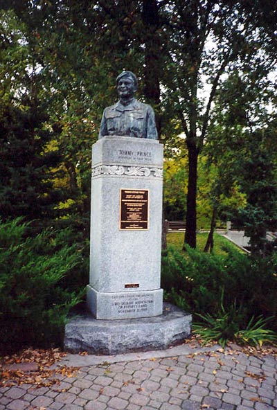 Monument commémoratif du sergent Tommy Prince