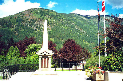 obelisk (side)