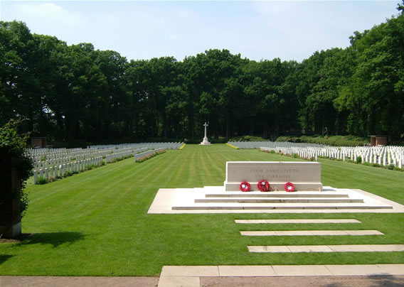 Cimetière de guerre d’Arnhem Oosterbeek