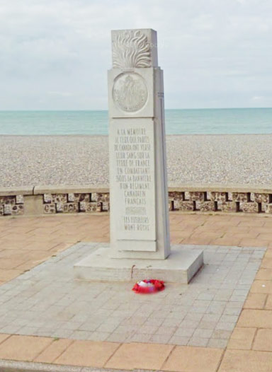 Les Fusiliers Mont-Royal Monument