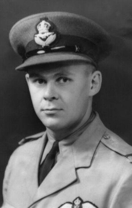 Photo of Guy Hackett