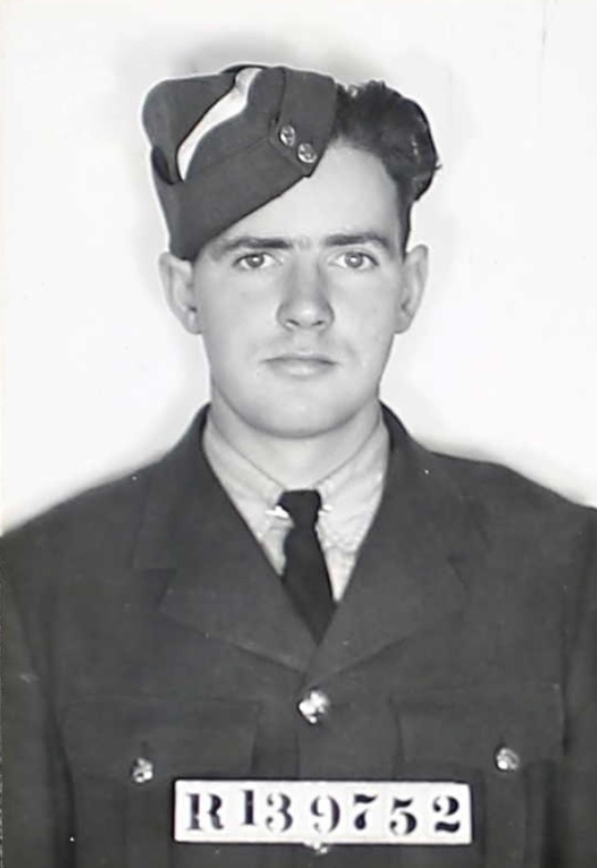 Photo of Robert MacGillivray