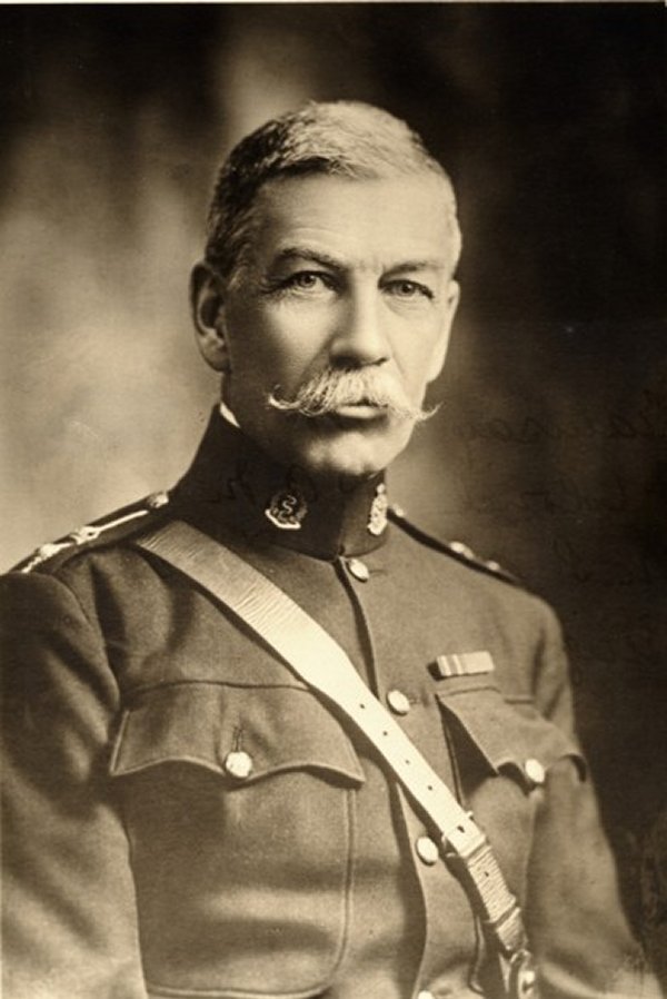 Photo of Hew Ramsay Duff