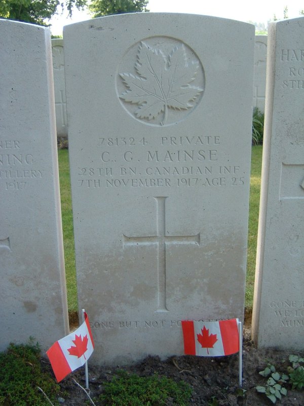 Grave marker of Clarence Mainse