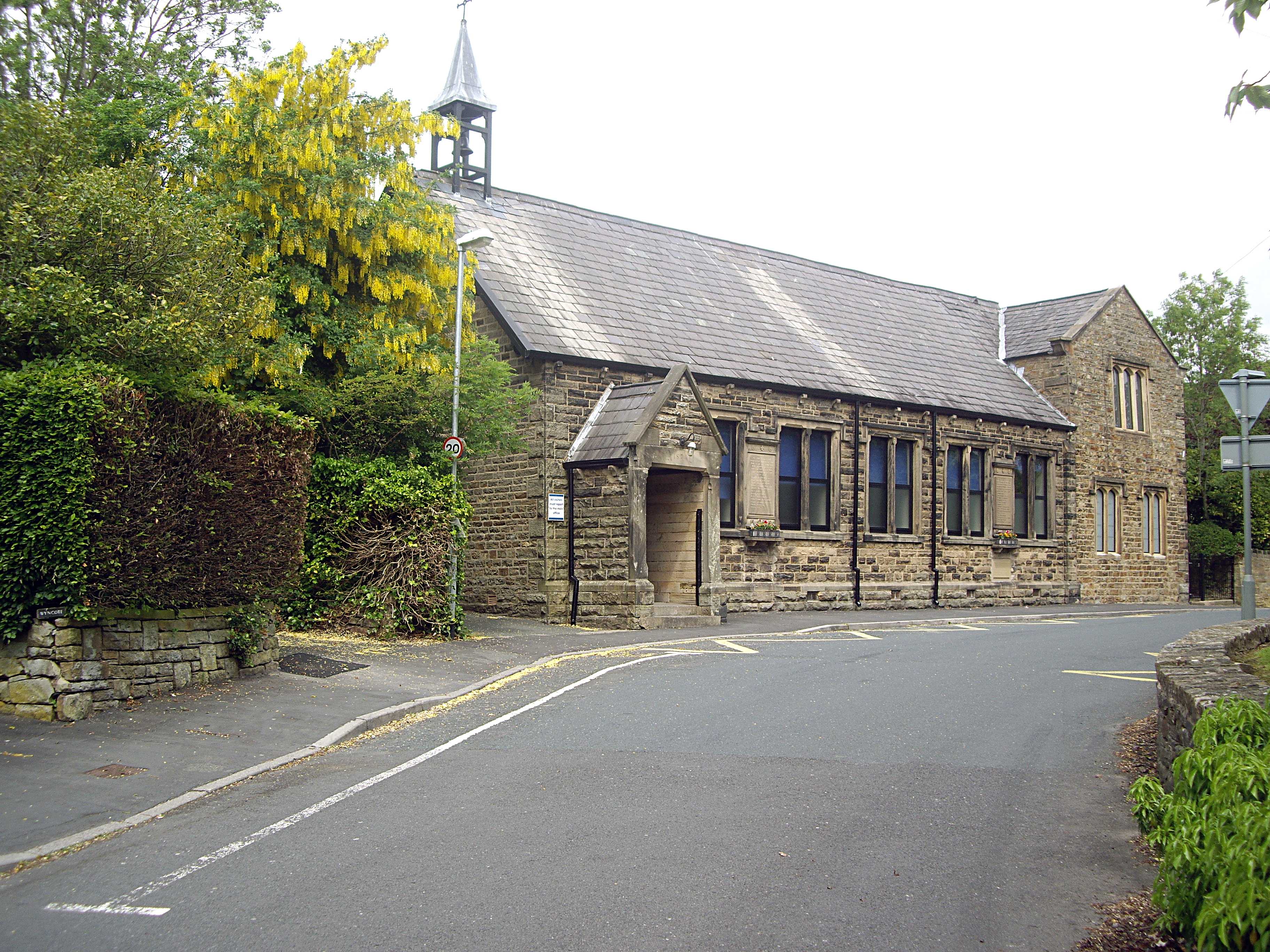 St. Peters Church, Simonstone