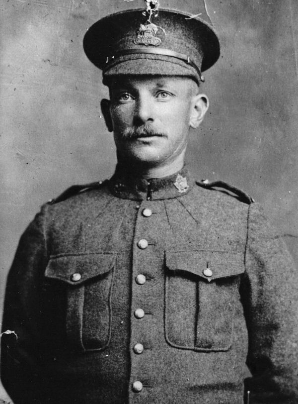 Photo of Sydney Robert (Bob) Thorington