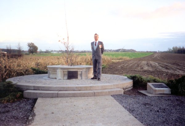 Monument at Bellewaarde Ridge Museum