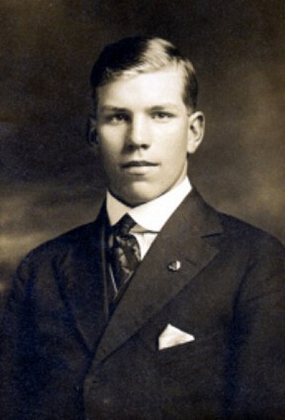 Photo of Stephen Dunn Hutchison