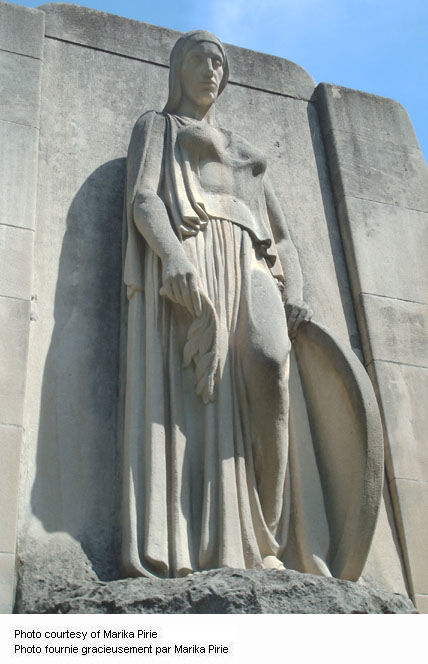 Close up of Galt War Memorial