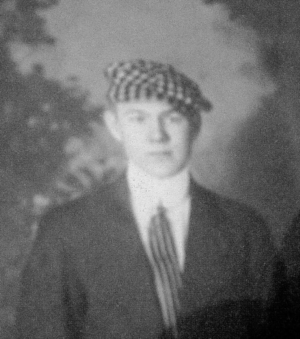 Photo of Burton Murchie