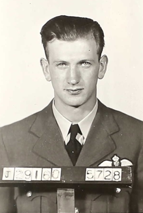 Photo of LESLIE FLACK