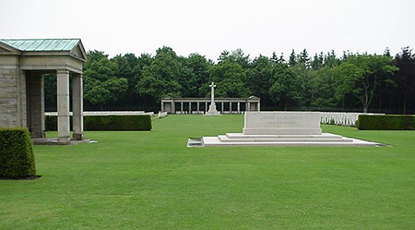 Rheinberg War Cemetery
